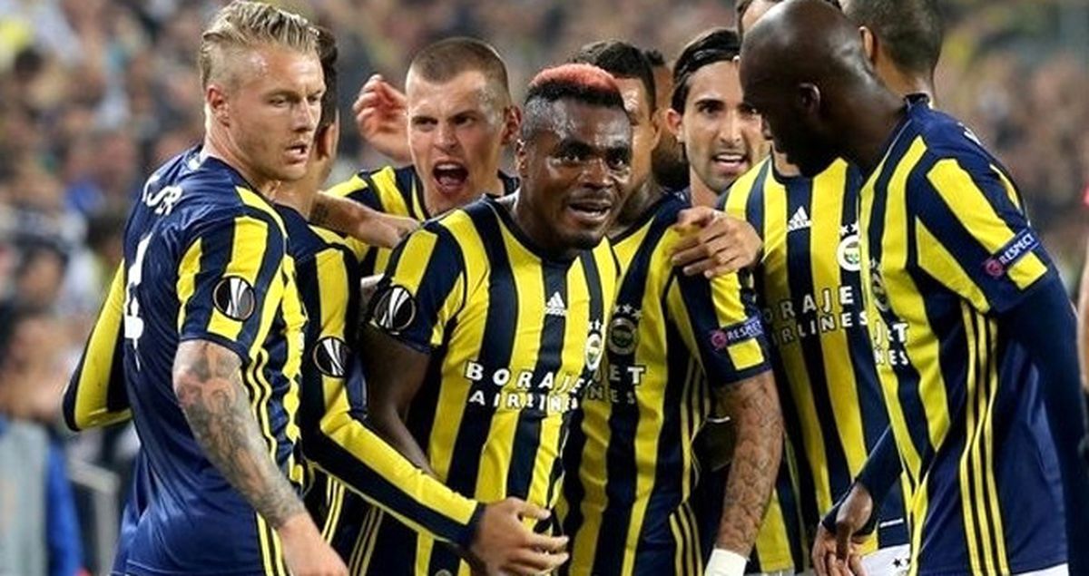 Emmanuel Emenike, Annesi Rahatsızlanınca Nijerya'ya Gitti