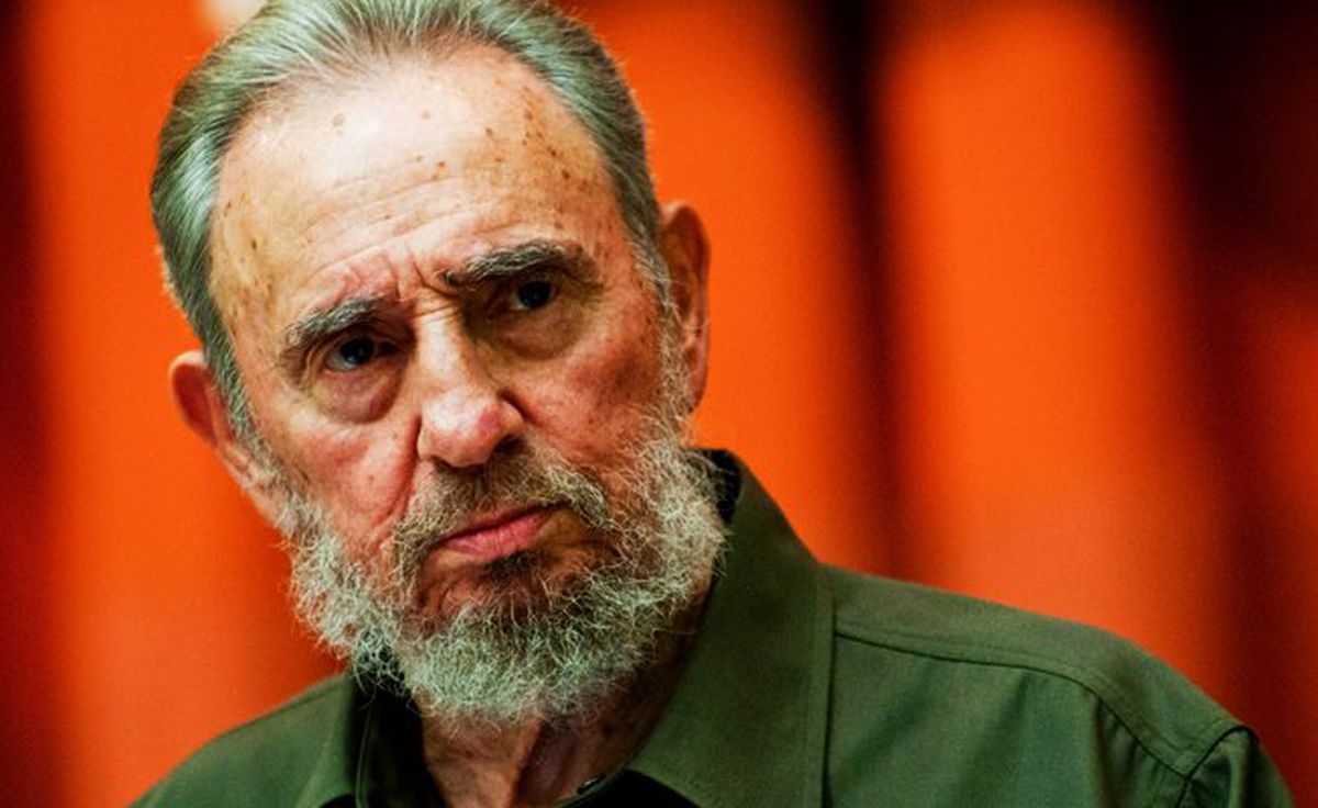 Fidel Castro Öldü