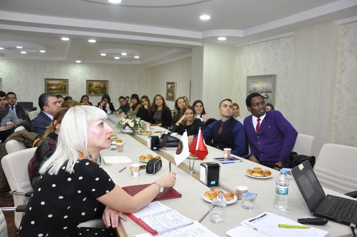 Gkv\'de Dil Eğitiminde Farklılaştırılmış Öğretim Çalıştayı Düzenlendi