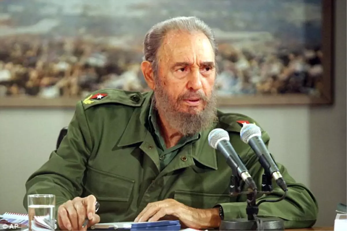 Küba Devriminin Lideri Fidel Castro\'nun Ölümü