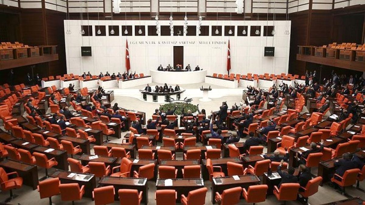 Öğretim Elemanları Okul Müdürü Olacak