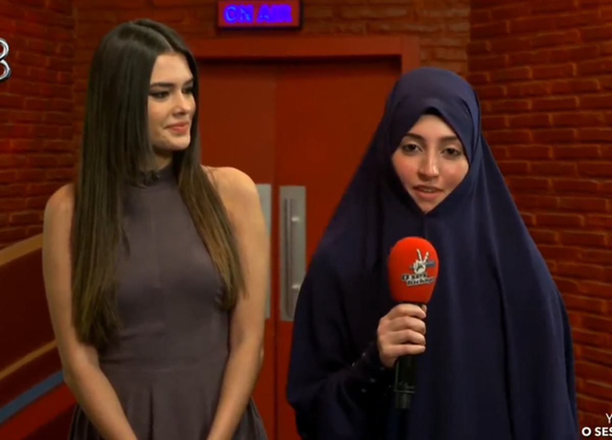 Resul\'ün Eşi O Ses Stüdyosunda...