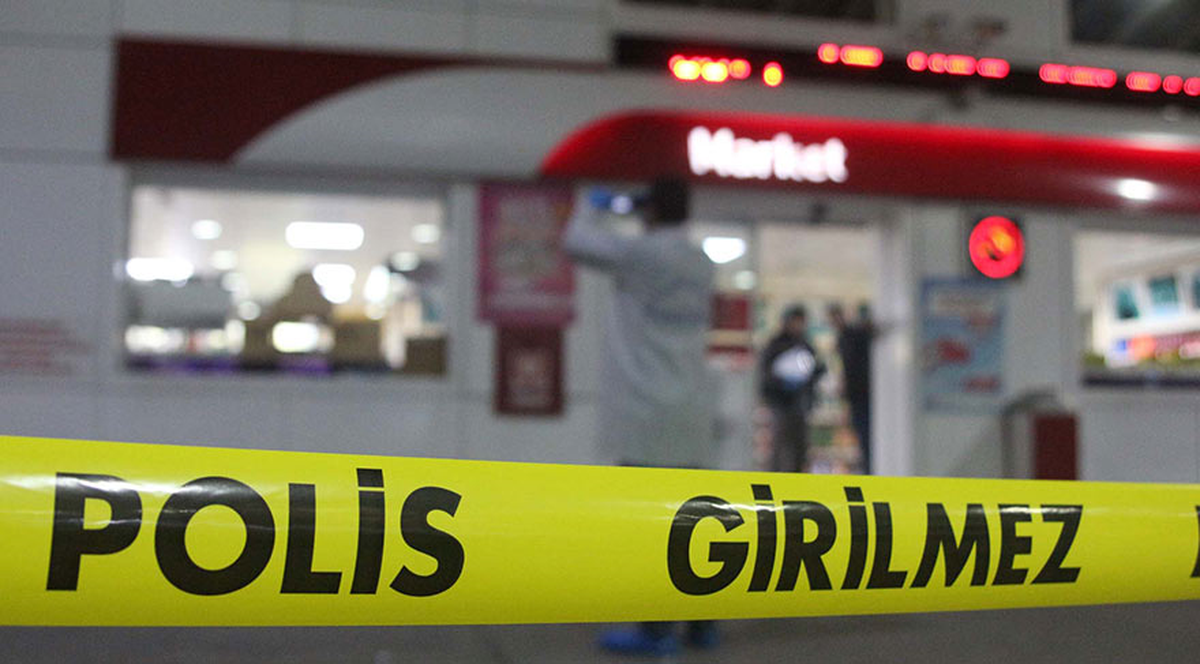 Soygun Girişimini O Sırada Akaryakıt Almaya Gelen Polisler Önledi