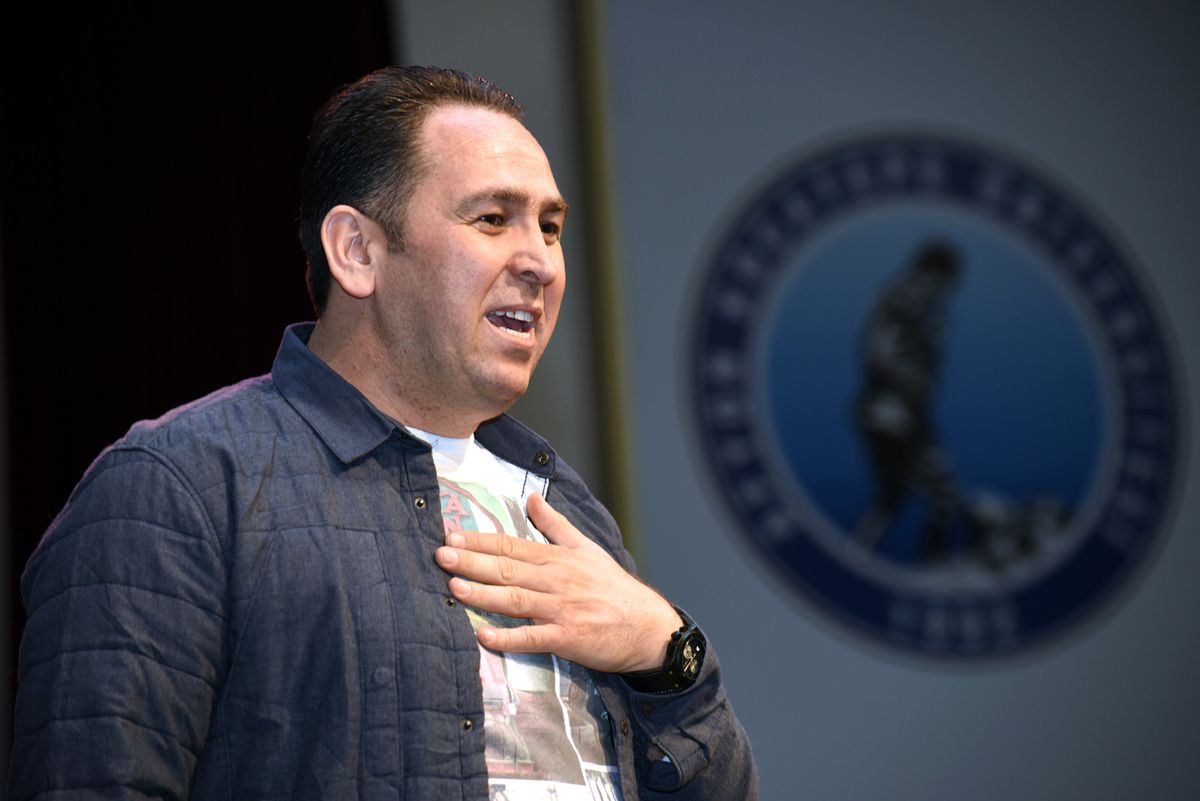 Yapımcı ve Yönetmen Hasan Yıldız, Kadına Şiddete Dikkat Çekti