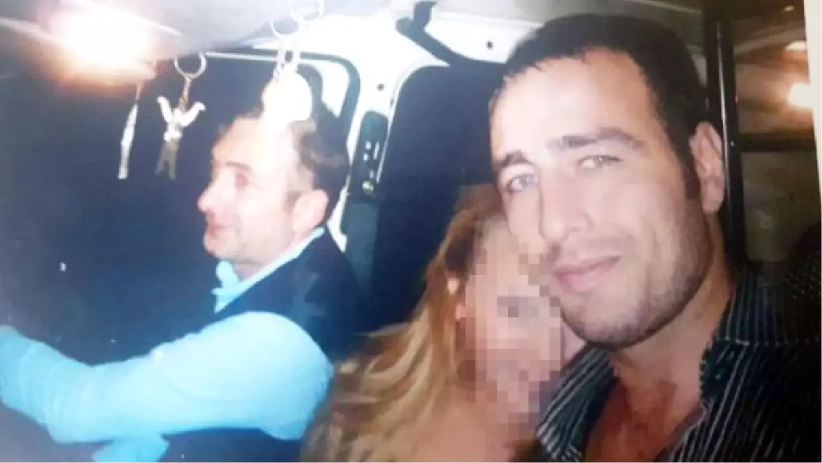 Tecavüz Davasının Sanıkları, Mağdurla Çekildikleri Fotoğrafla Tahliye Oldu