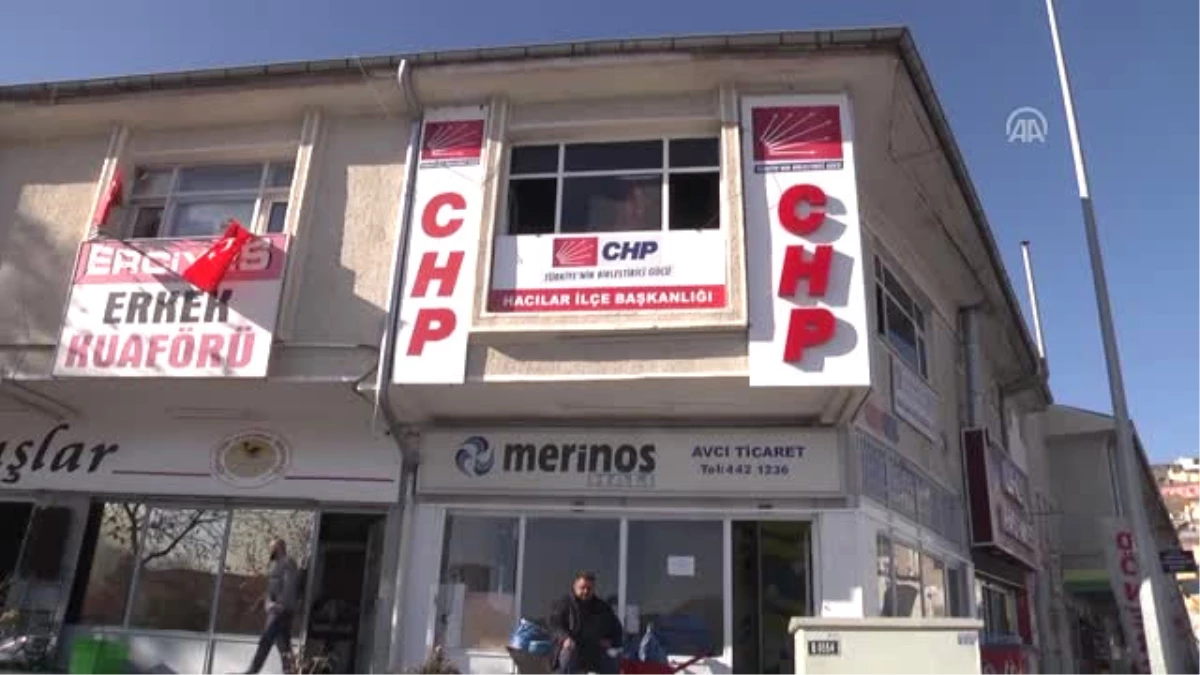 CHP Ilçe Başkanlığı Binasının Kundaklandığı Iddiası