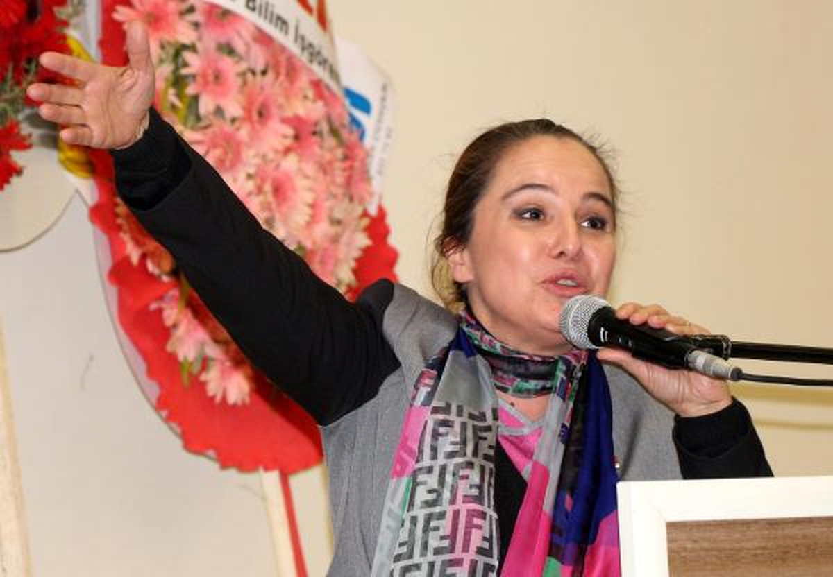 CHP\'li Cankurtaran: 93 Yıllık Çınar Ağacımızın Üzerinde Başka Aşı Tutmaz