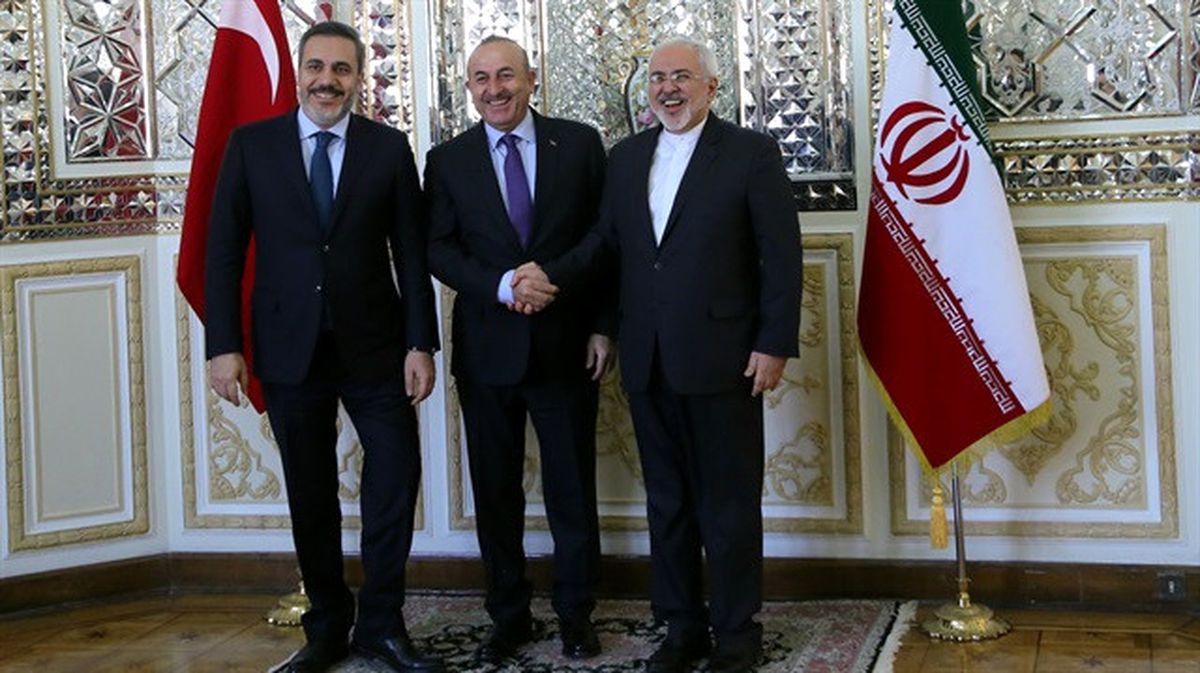 Dışişleri Bakanı Çavuşoğlu, Saat 04.00'te 'Acil' Koduyla Tahran'a Gitti