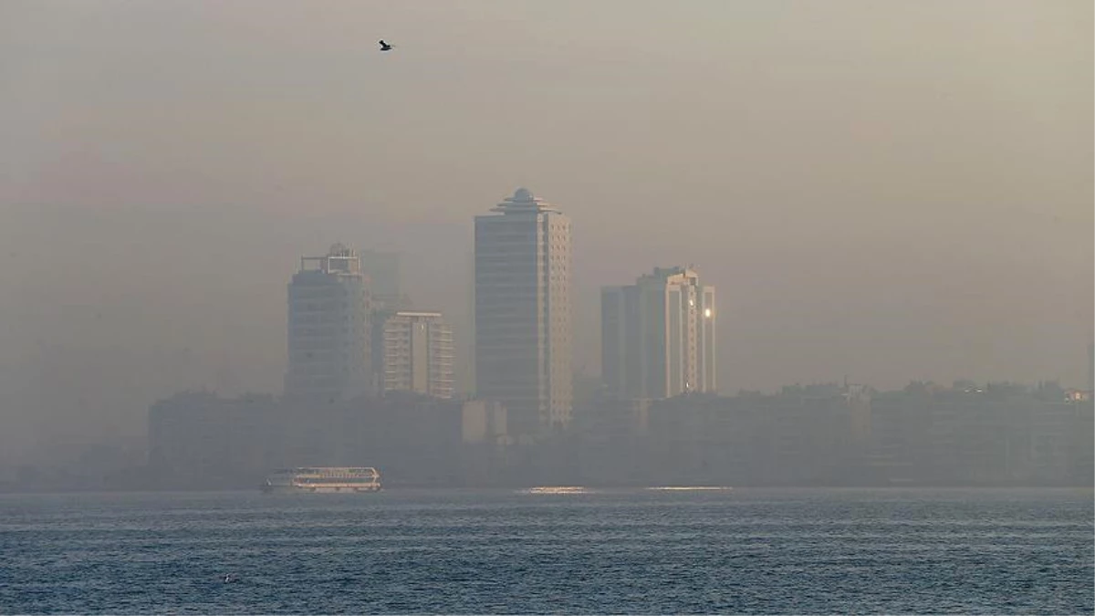 İzmir\'de Hava Kirliliği