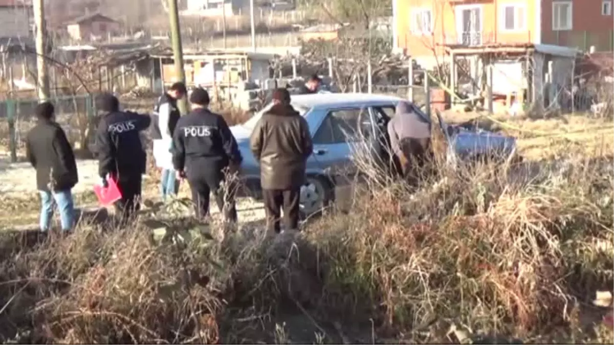 Kendisini Bıçakla Yaralayan Arkadaşını Öldürdü