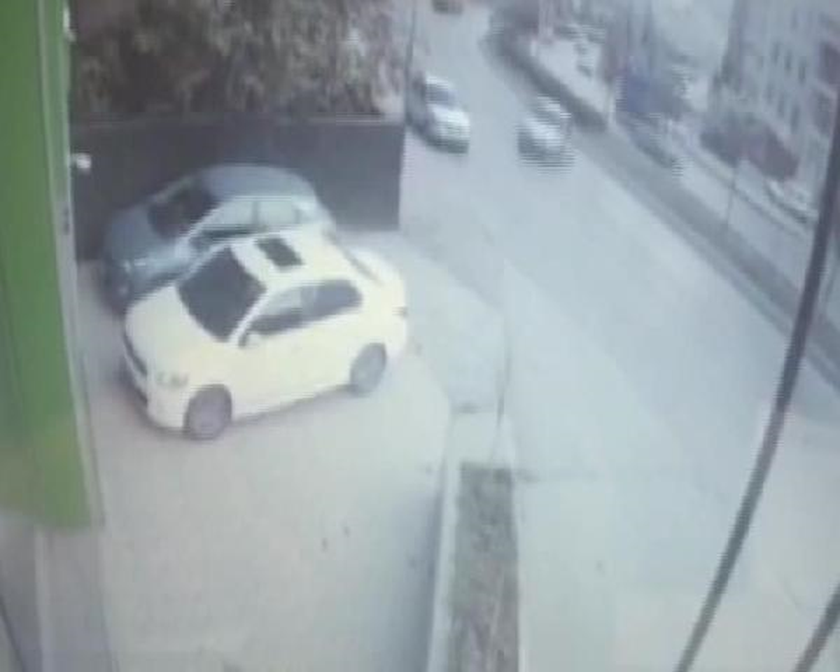 Şişli\'deki Kaza Güvenlik Kameralarında