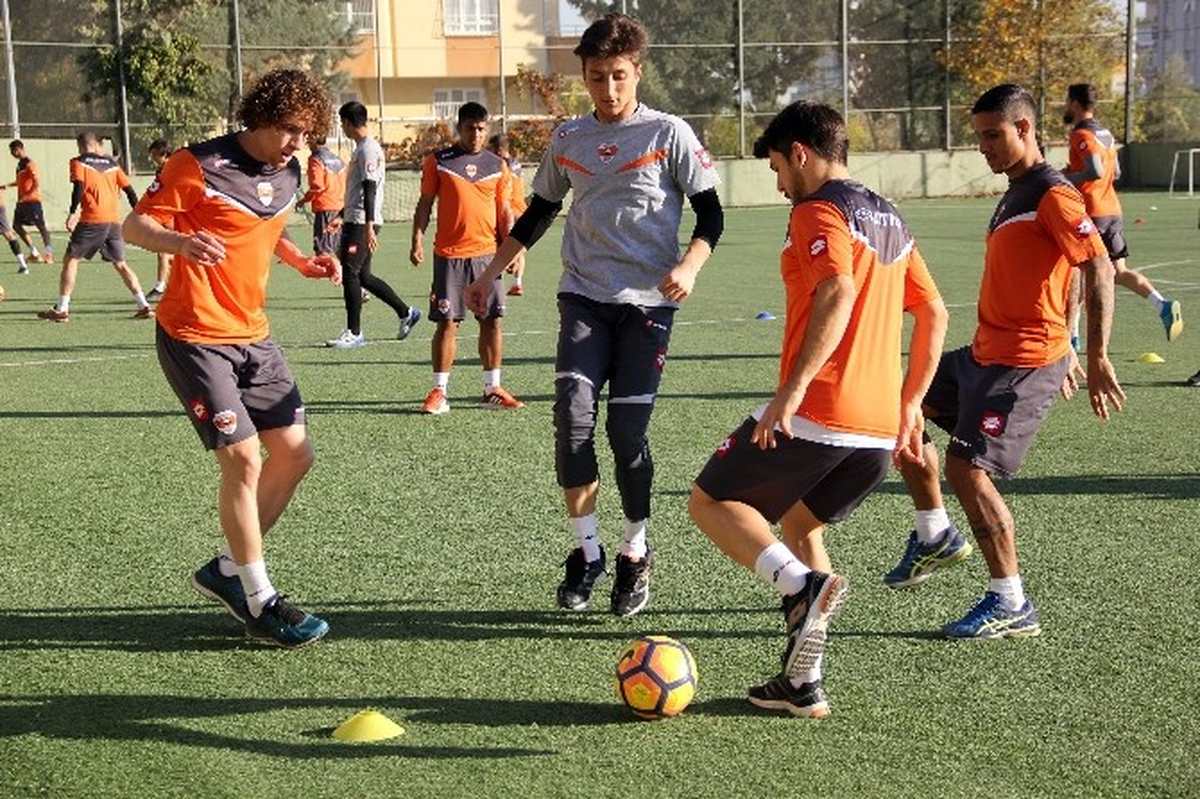 Adanaspor\'da Gençlerbirliği Maçının Hazırlıkları Başladı