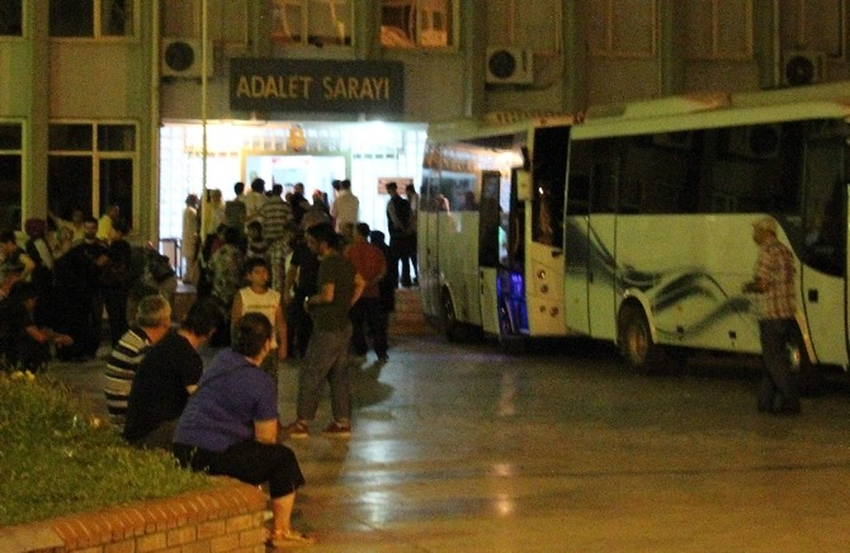 Aydın\'daki Fetö Soruşturmasında 10 Kişi Daha Tutuklandı