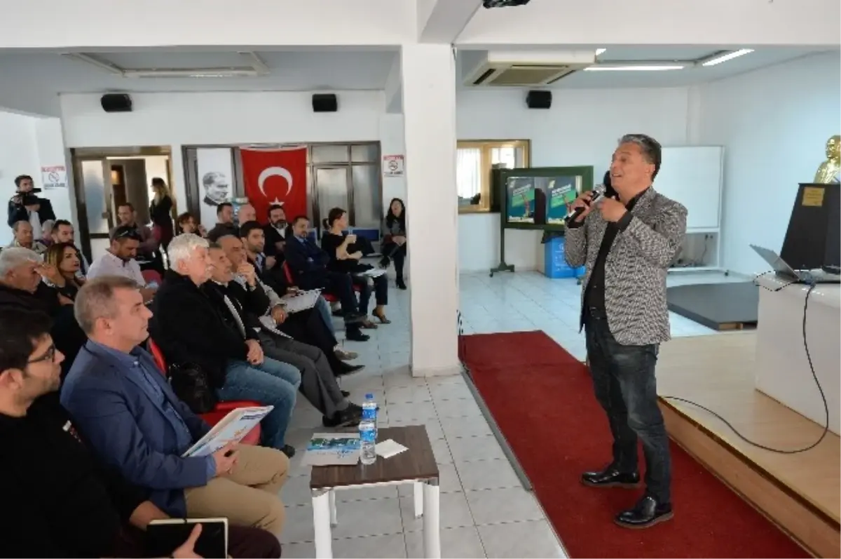 Başkan Uysal, \'Kentsel Dönüşüm Semineri\'ne Katıldı