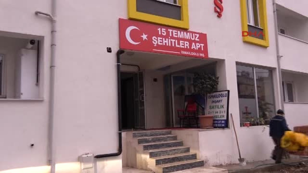 Edirne Kıbrıs Gazisi Yaptırdığı Apartmana \'15 Temmuz Şehitler\' Adını Verdi
