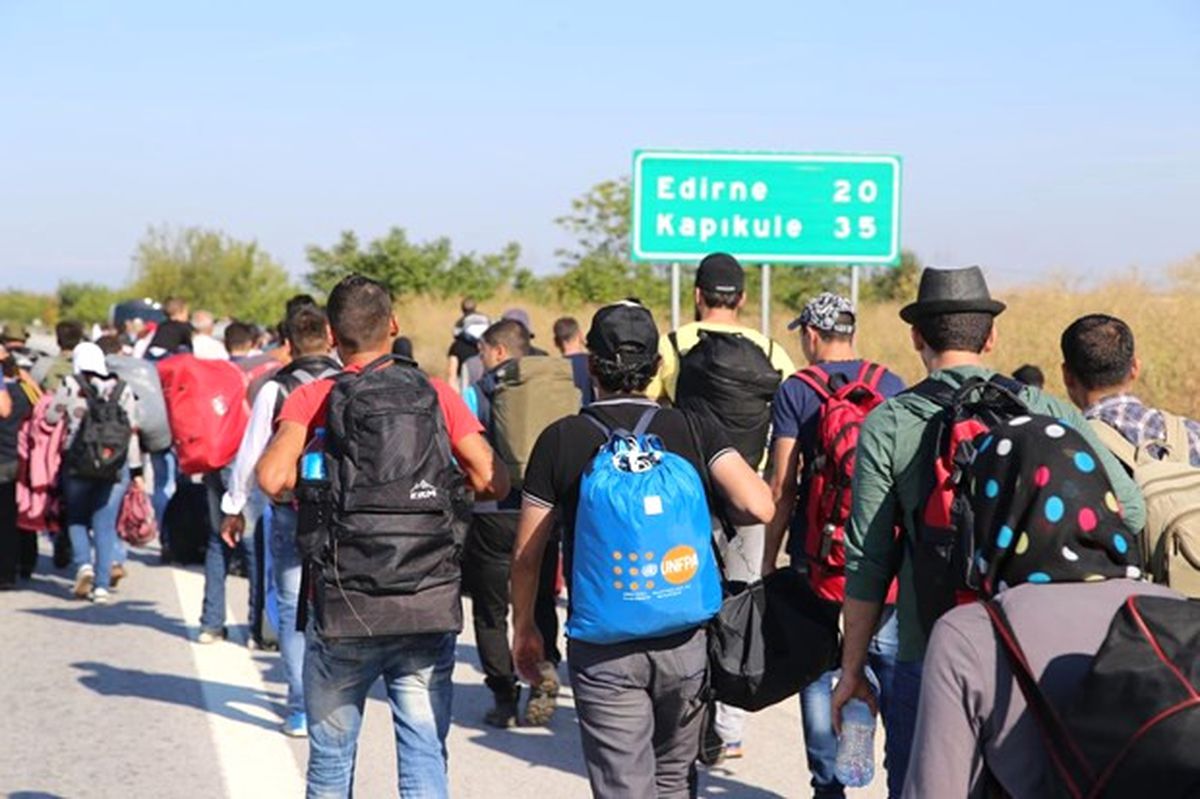 Edirne Sınırının Açıldığı Suriye\'de Duyulursa İzdiham Olur"