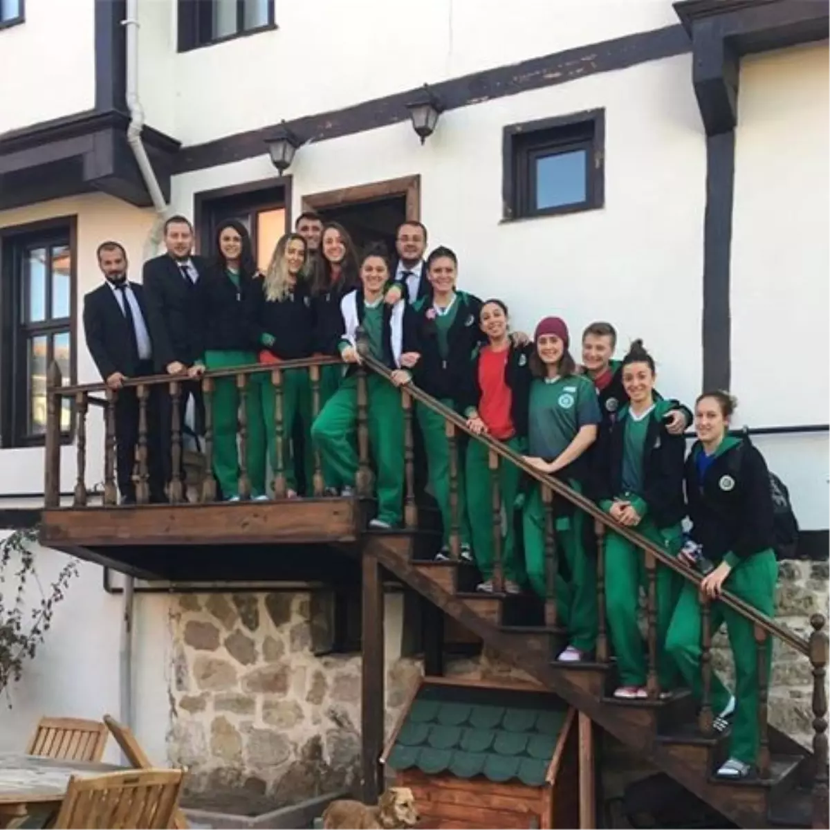 Ferko Ilgaz Hotel Basketbol Sk 53, Urla Belediye Gençlik Sk 57