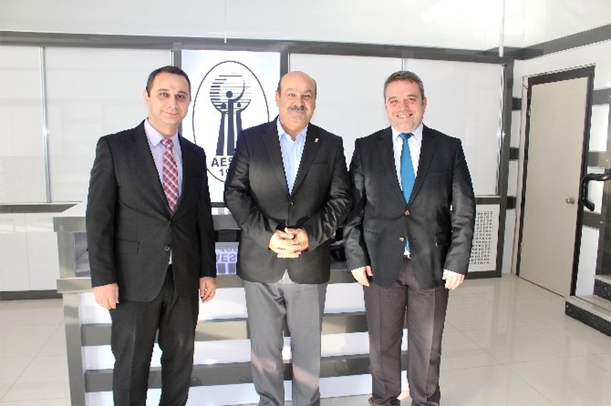 Halk Bankası Heyetinden Başkan Konak\'a Ziyaret