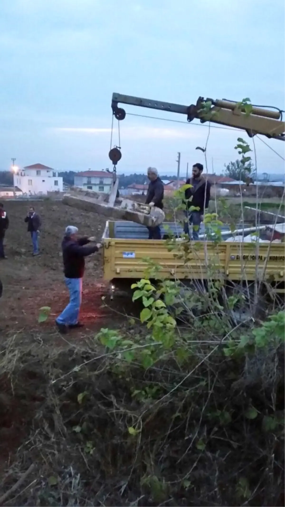 Tarihi Eser Kaçakçısı Çok Sayıda Eseri Satmak İsterken Yakalandı