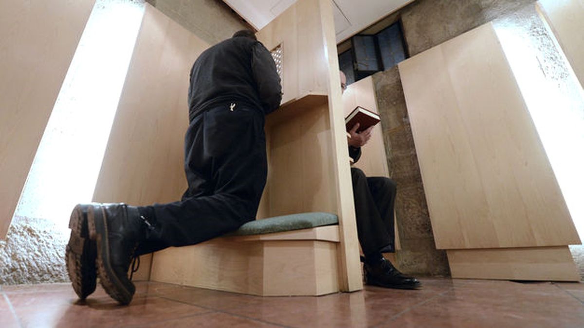 Katoliklerden Tinder'a Rakip Olacak Uygulama: Sindr