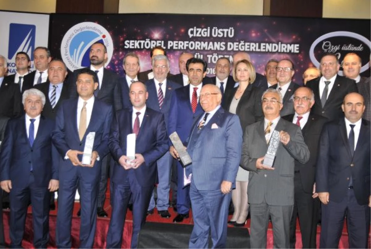 Marmara Bölgesi\'nin Başarılı Firmaları Ödüllendirildi