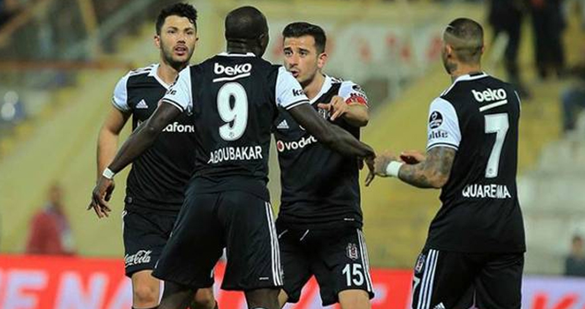Porto Eski Antrenörü: Aboubakar'ı Beşiktaş'a Nasıl Gönderirsiniz