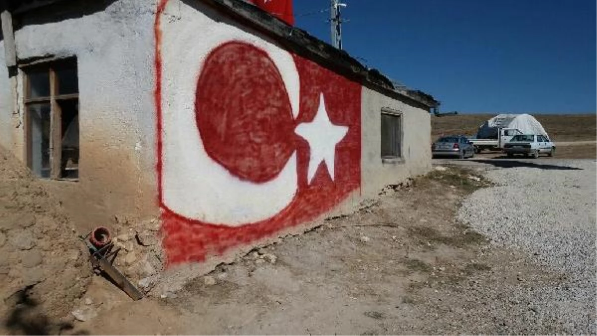 Şehidin Yarım Kalan, Türk Bayrağı Tamamlandı