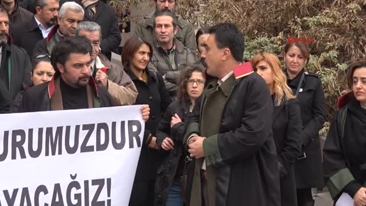 Tahir Elçi Ankara Adliyesi Önünde Anıldı