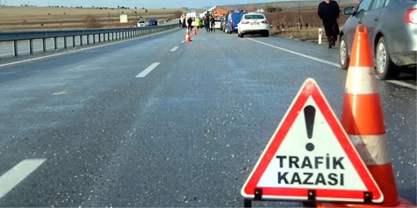 Tekirdağ\'da Trafik Kazası: 1 Ölü 1 Yaralı