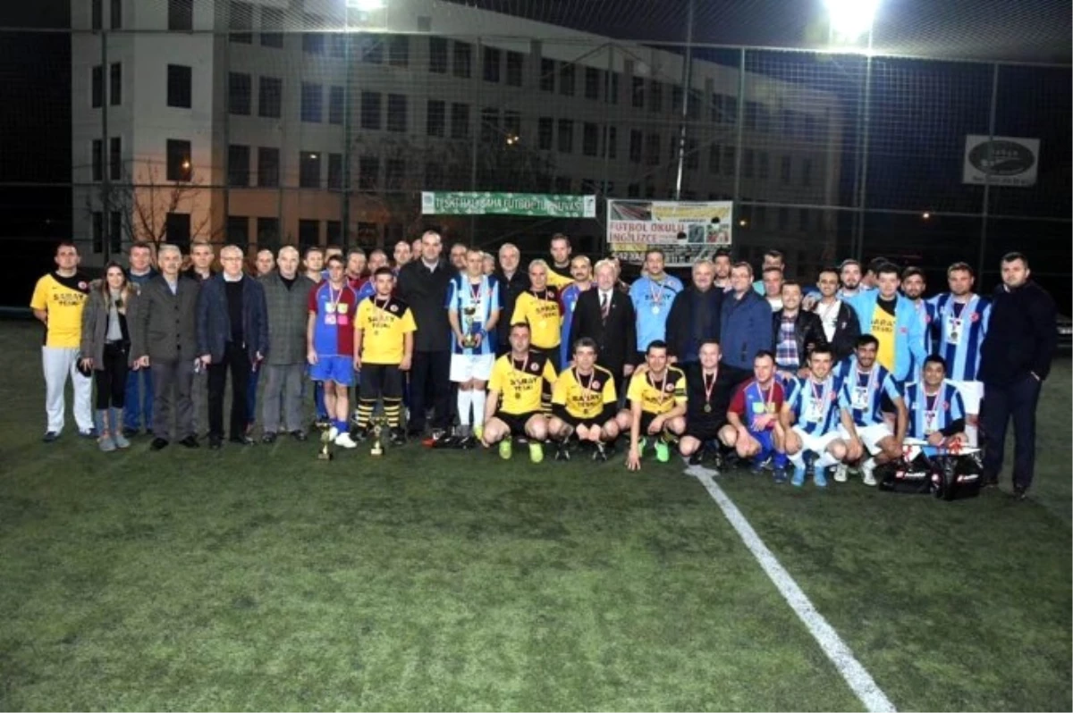 Teski\'nin Futbol Turnuvasının Şampiyonu Malkara