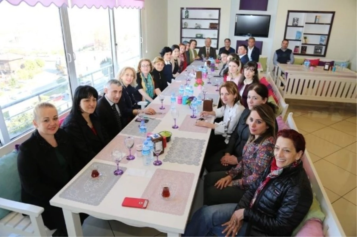 Türk ve Acaralı Kadınlar İşbirliği İçin Bir Araya Geldi