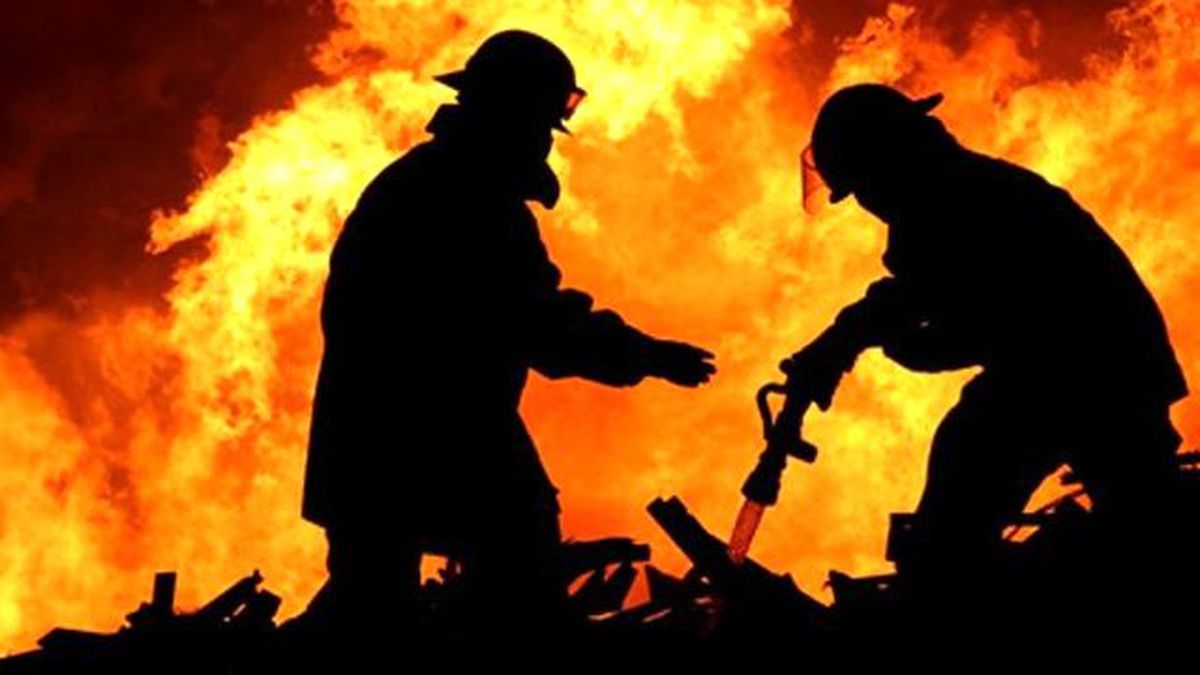 Kız Öğrenci Yurdunda Yangın Çıktı! 13 Öğrenci Yaralandı