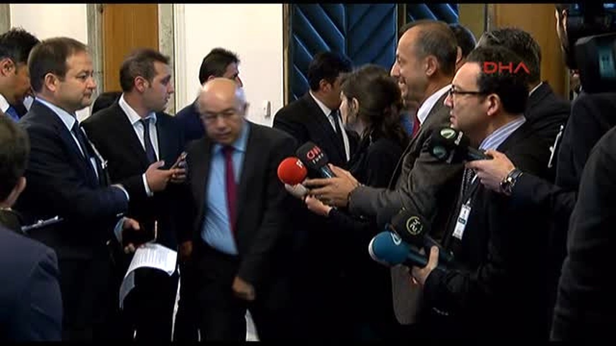 Bahçeli\'den \'Anayasa Değişikliği\' Açıklaması; Bir Iki Pürüz Aşıldıktan Sonra Anayasa Komisyonu\'na...