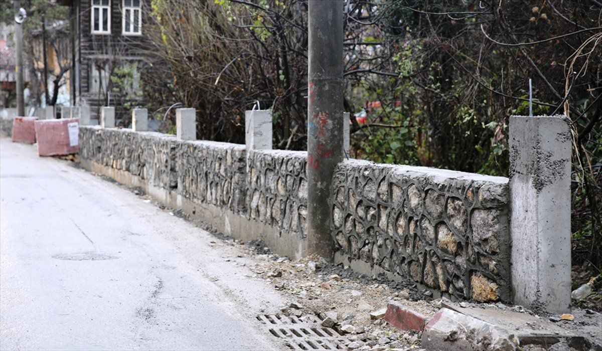 Bartın\'da Taş Duvar Çalışmaları Bitti