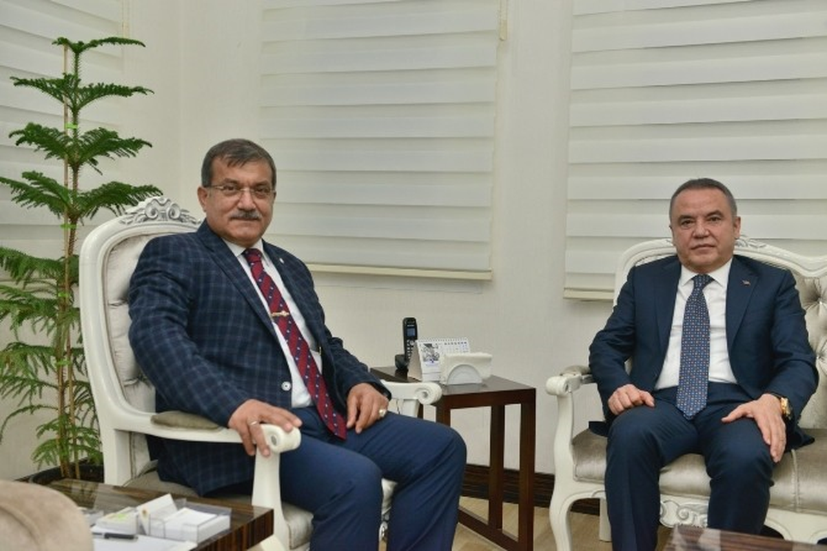 Başkan Böcek\'ten Uzunkaya\'ya Ziyaret