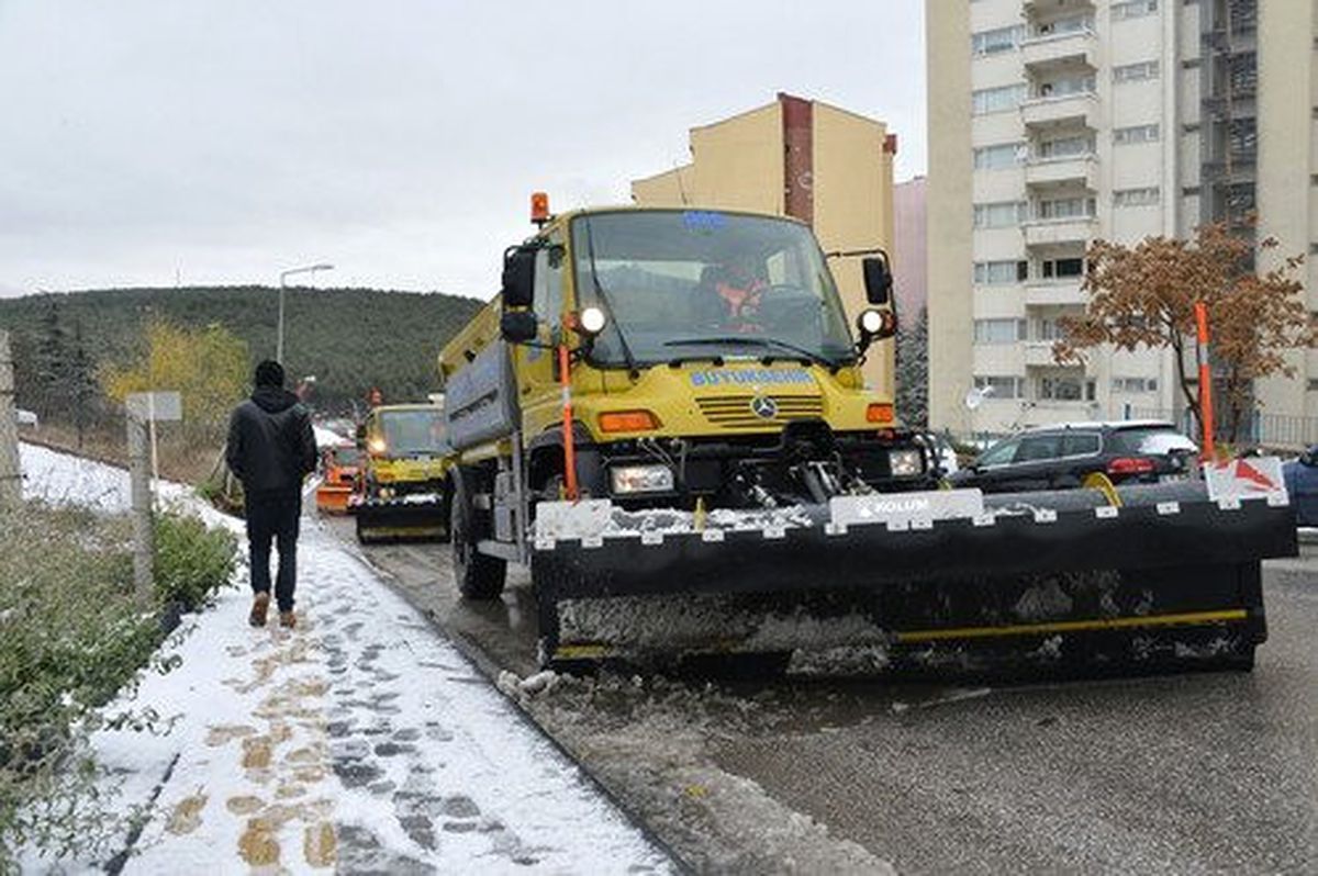 Başkentte Karla Mücadele Önlemleri