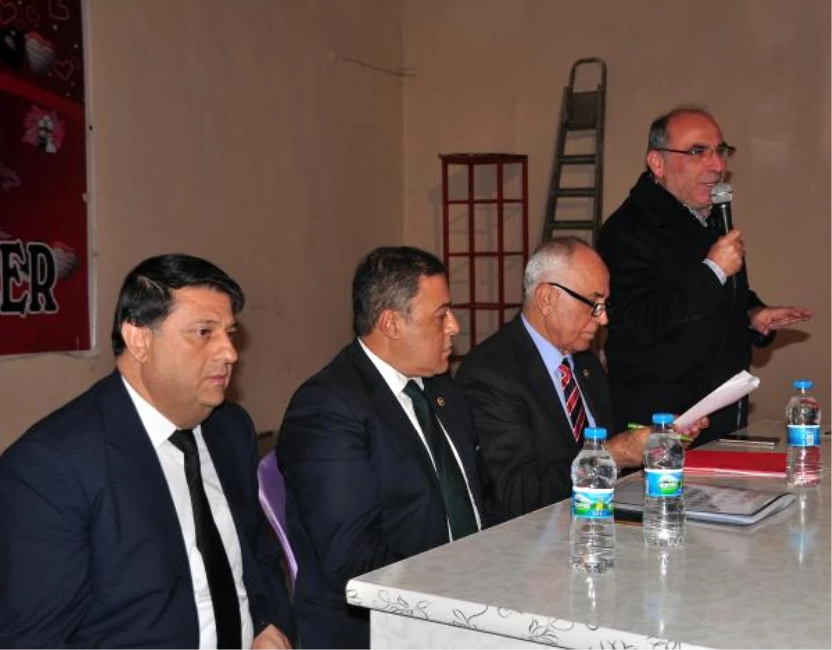 CHP Milletvekilleri Bitlis\'te Görevden Alınan Memurları Dinledi