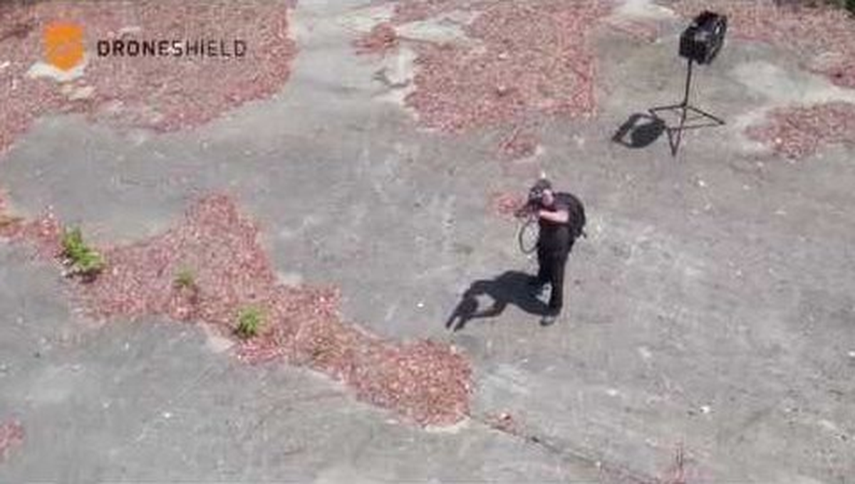 Drone\'ların Yeni Düşmanı: Dronegun