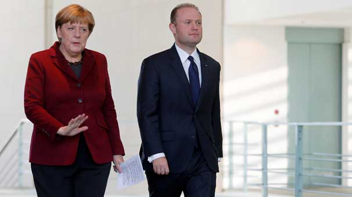 Erdoğan Uyardı, Merkel Çarketti: AB, Türkiye'ye Karşı Sorumluluklarını Yerine Getirmeli!