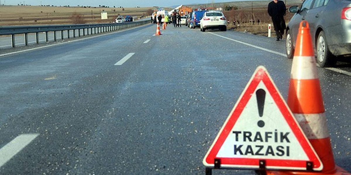 Güncelleme - Trabzon\'da Trafik Kazası: 1 Ölü, 10 Yaralı