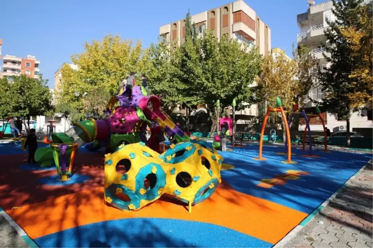 Haliliye\'de Parklar Artık Daha Güvenli