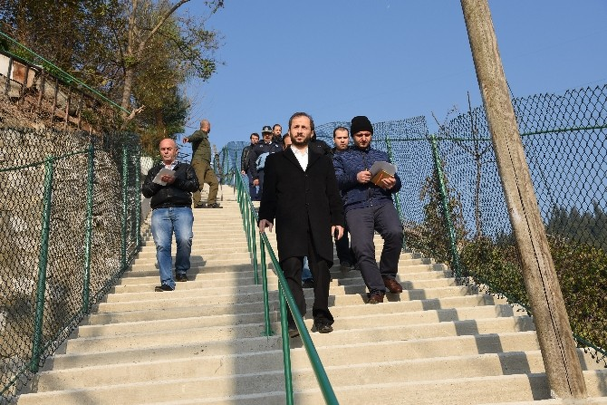 İzmit\'te Mahalle İnceleme Gezileri Sürüyor