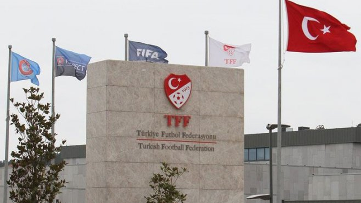 Kazada Ölenler Anısına Saygı Duruşu