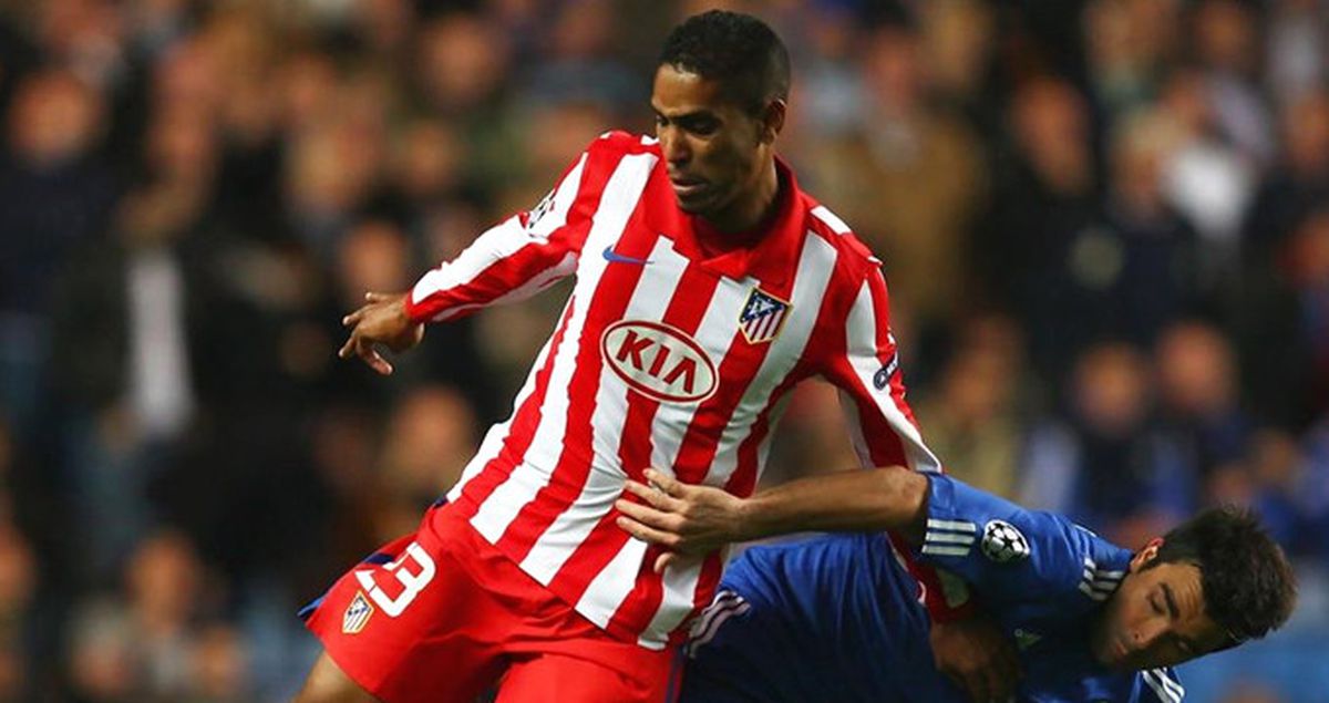 Kolombiya'da Düşen Uçakta Cleber Santana da Bulunuyordu