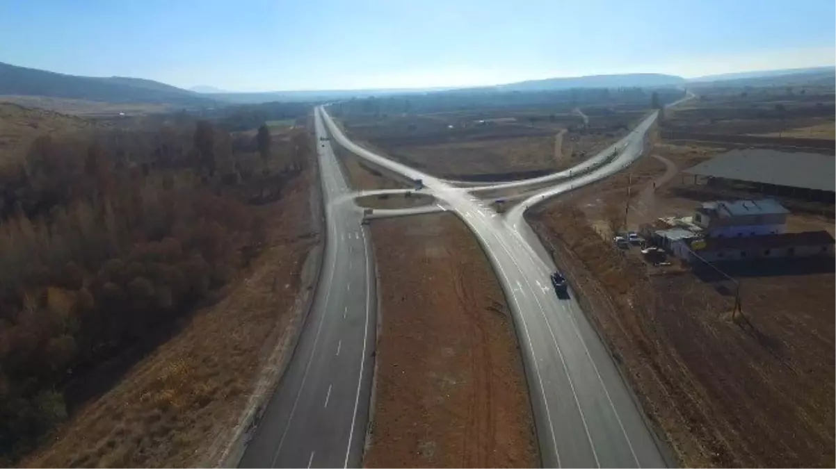 Konya-Beyşehir Yol Çalışmaları Havadan Görüntülendi