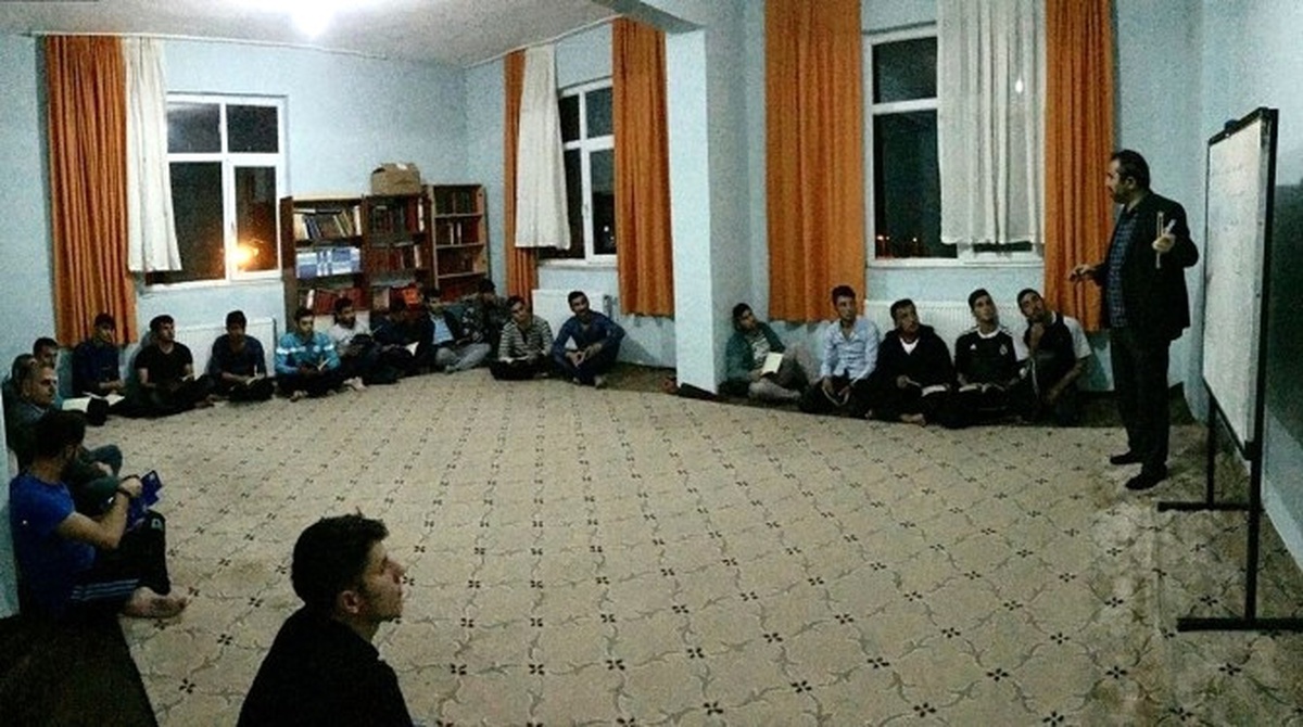 Kyk Yurdunda Kur\'an-ı Kerim Kursu