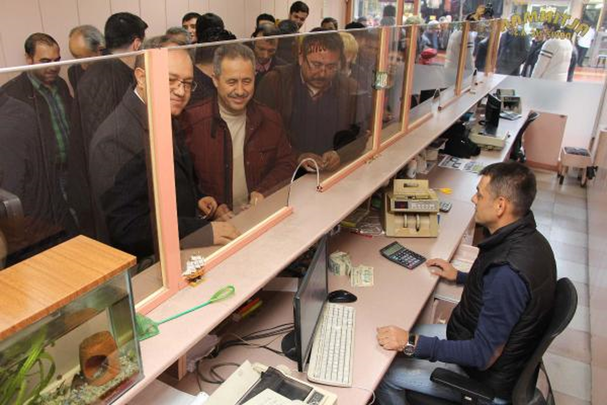 Manisa\'da \'Dövize Hayır Ülkemize Sahip Çık\' Kampanyası