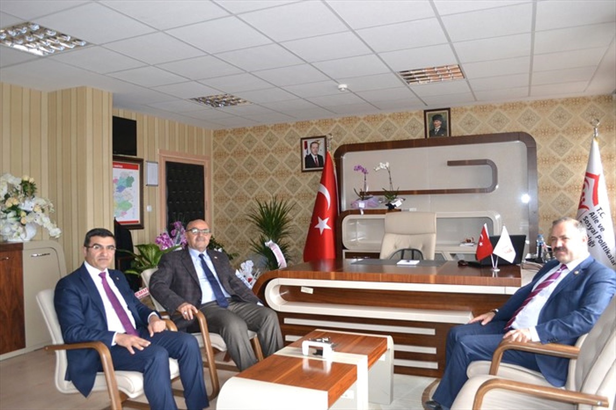 Milletvekili Deligöz Aile ve Sosyal Politikalar İl Müdürlüğünde