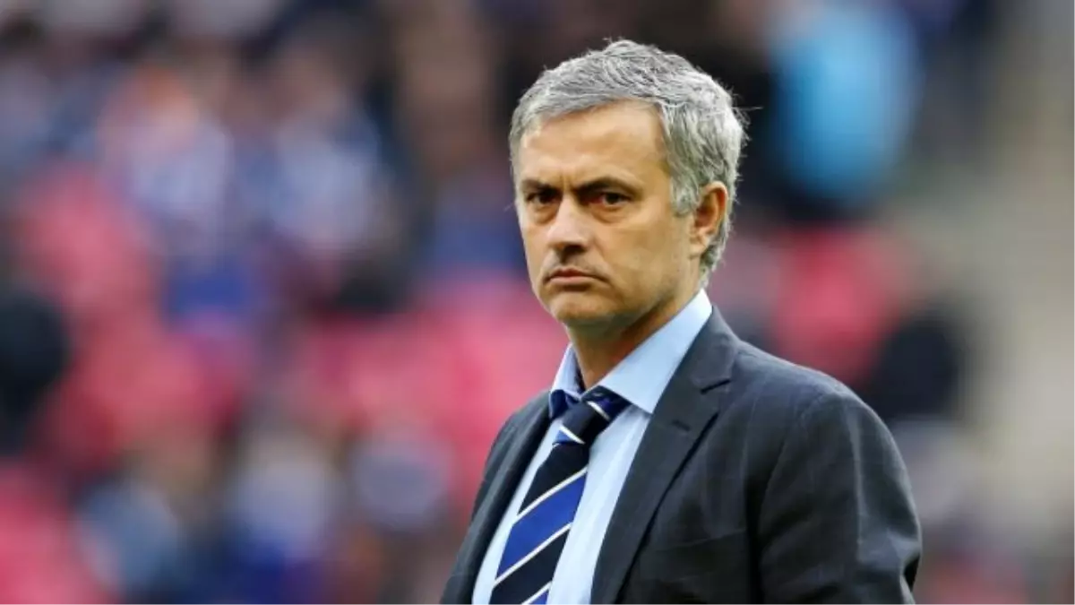 Mourinho\'ya Disiplin Sevki