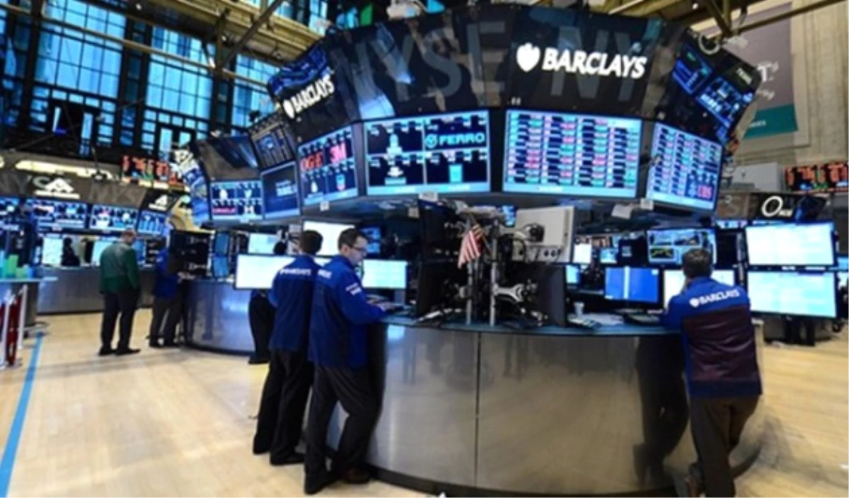 New York Borsası Karışık Seyirle Açıldı